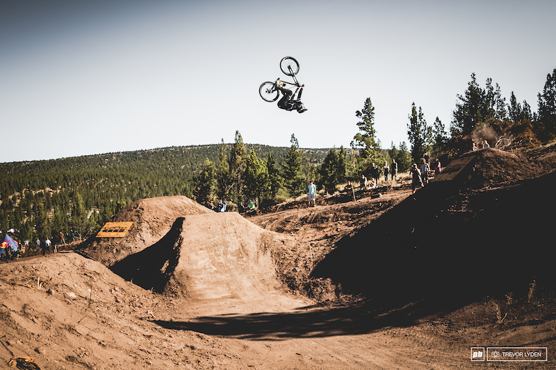 Alex Volokhov with an insane backflip over the "canyon gap".