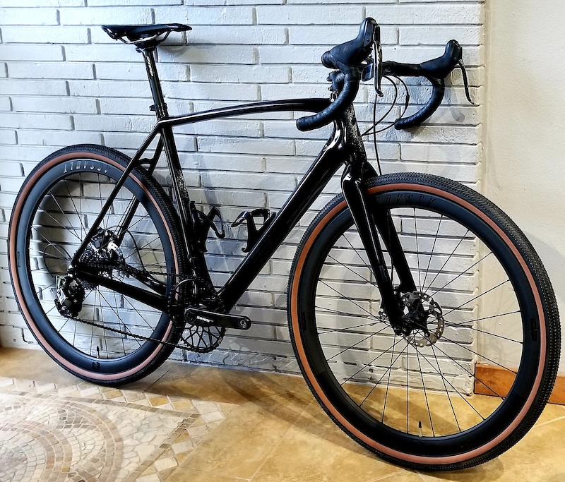 specialized crux gravel bike