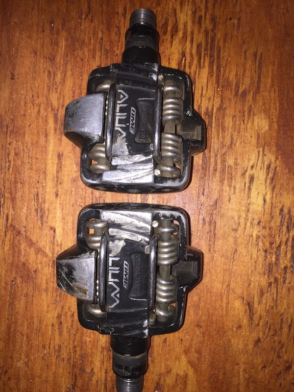 time clipless pedals cleats