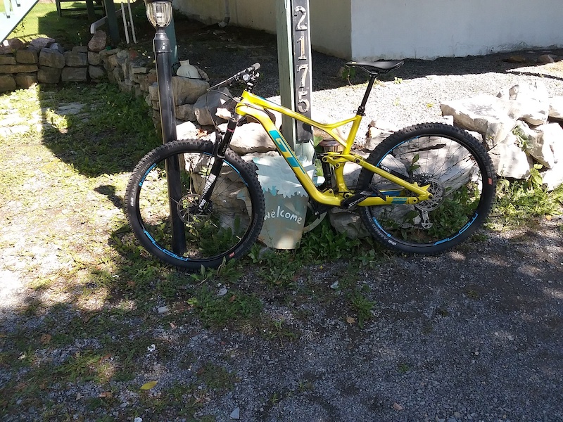 in St Ferreol Les Neiges, Quebec, Canada photo by Bor Pinkbike