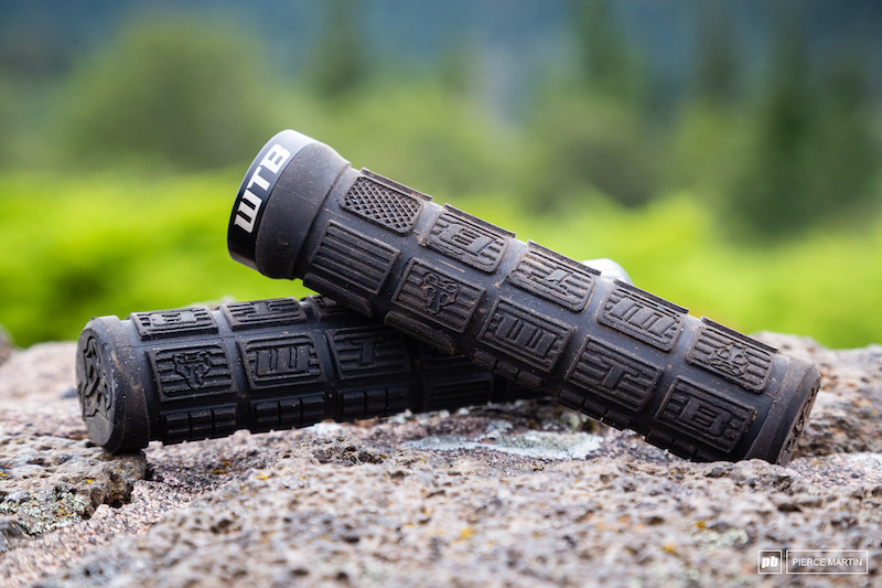 top rated mountain bike grips