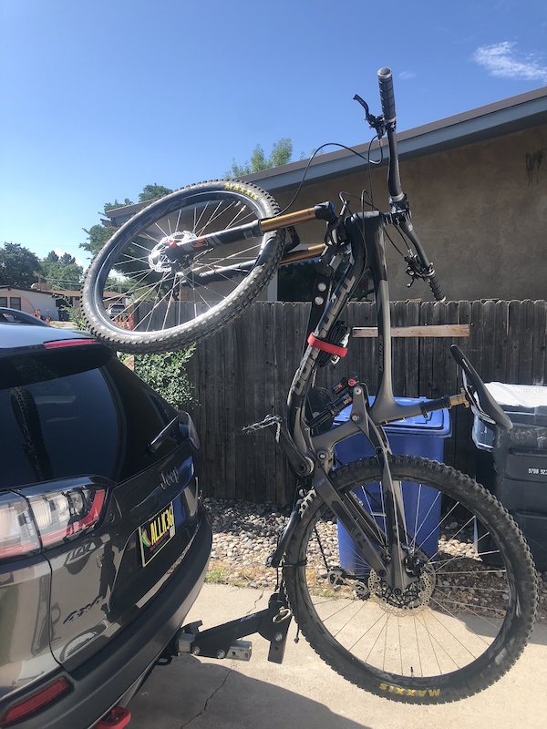 North shore 2 bike rack For Sale
