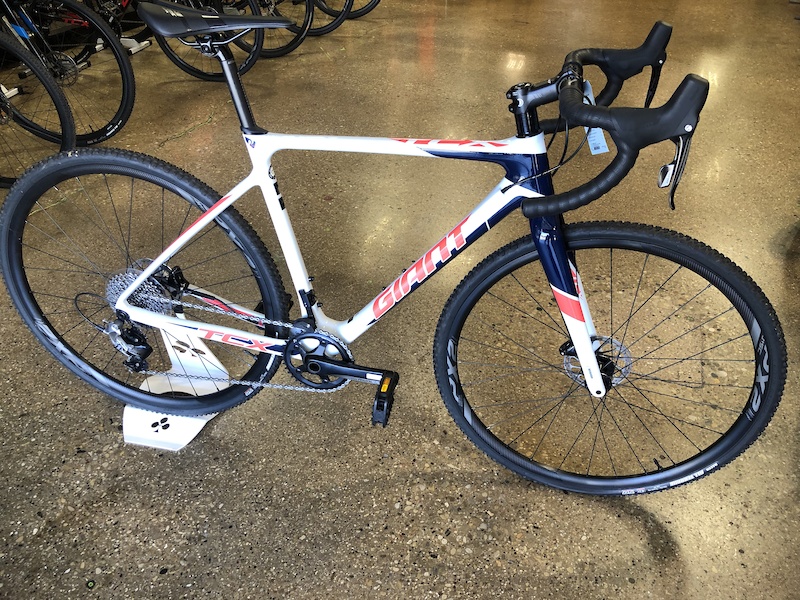 2019 Giant TCX small rival 1x advanced For Sale