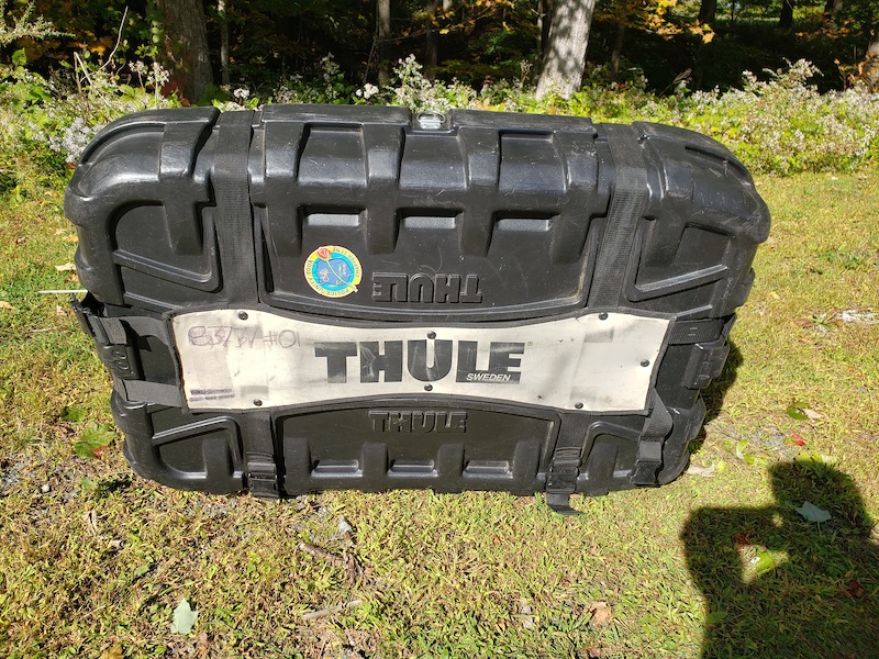 Thule Bike Box / Travel case For Sale