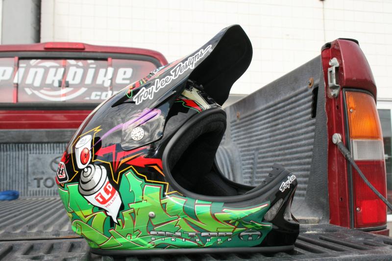 Troy Lee D2 Composite Chito in Black/Green  -2008
