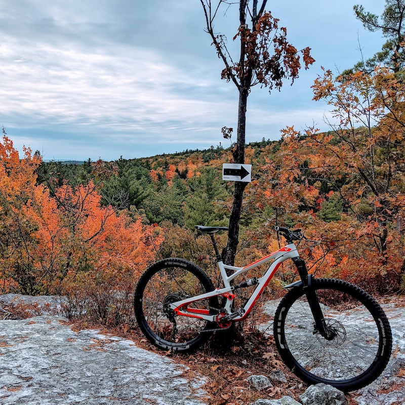 Hall Mountain Marsh Mountain Biking Trail - Allenstown