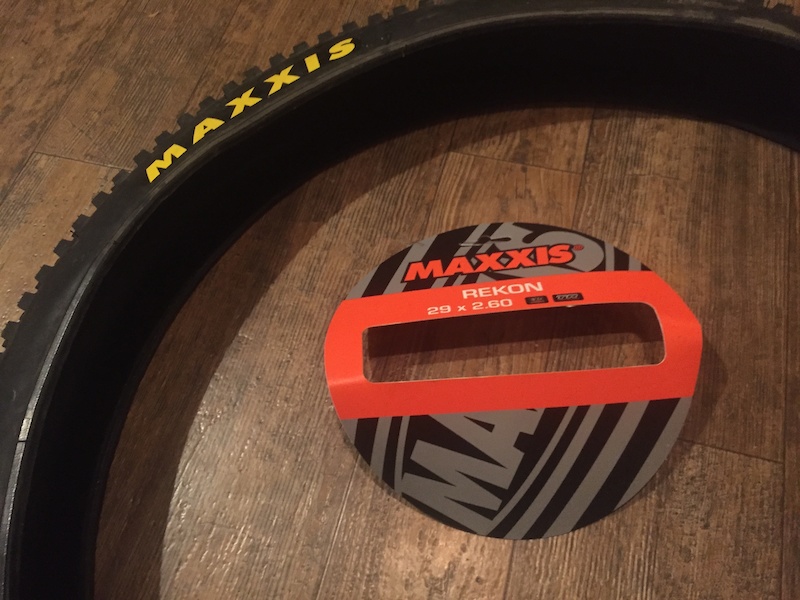 maxxis rekon 27.5 plus 2.8