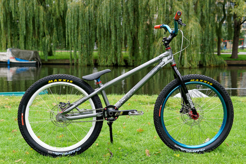 2014 Ozonys King Of Dunce V2 street trials bike 24