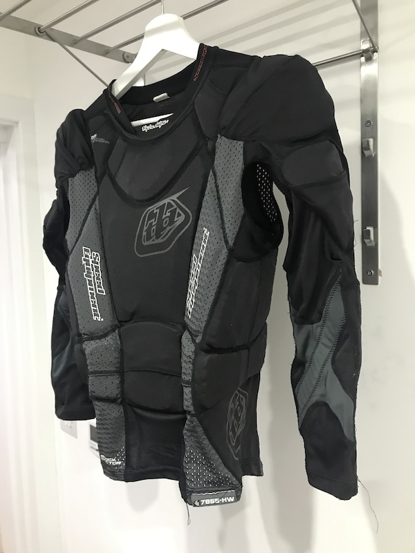 tld body armour mtb