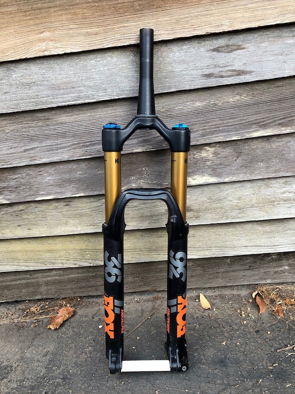 2019 fox 36 grip 2