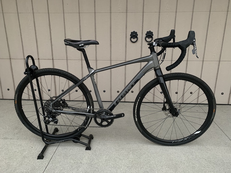 giant toughroad slr gx2