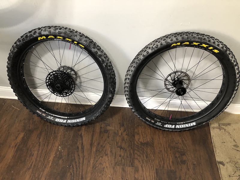 2019 Sun Ringle mulefut 27.5 fat bike wheels & tires For Sale