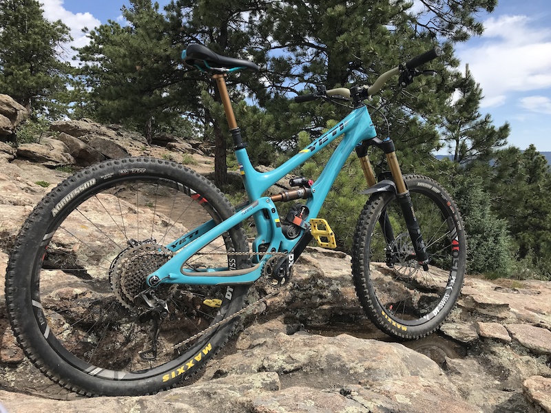 yeti sb5 lunch ride