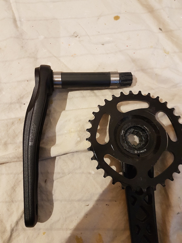 removing race face aeffect cranks