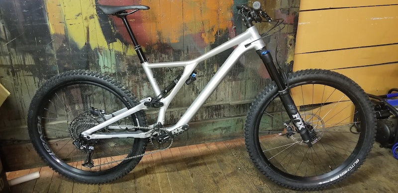specialized stumpjumper 650b 2019