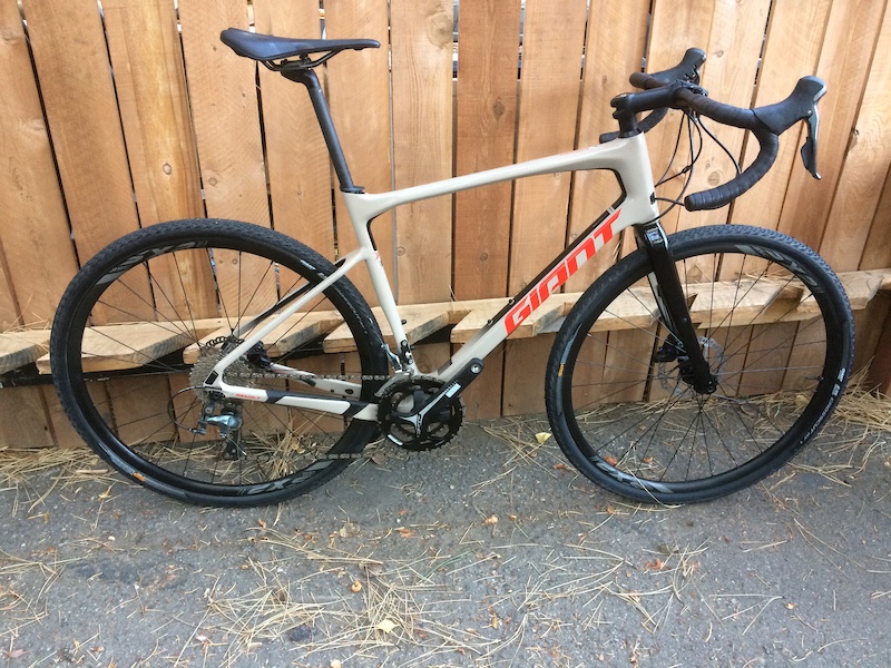 2019 Giant Revolt Advanced 3 New For Sale