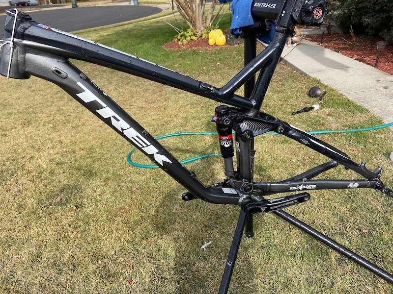 trek slash frame for sale