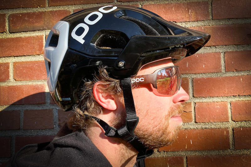 Premium Carl Zeiss Shield Lens Hard Case POC Do Blade Performance Sunglasses 