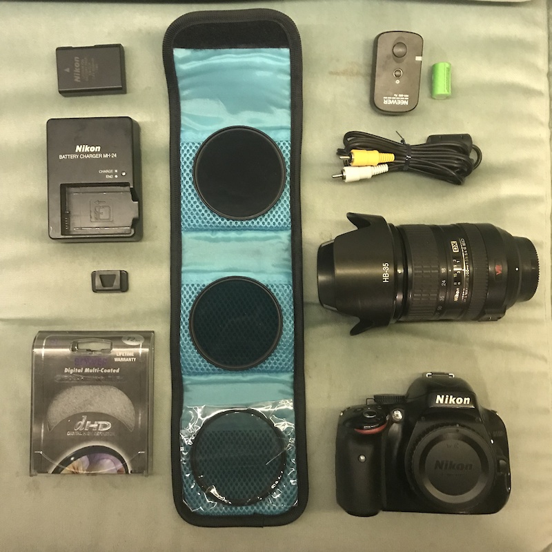 Nikon D5100 and 18200mm lens For Sale