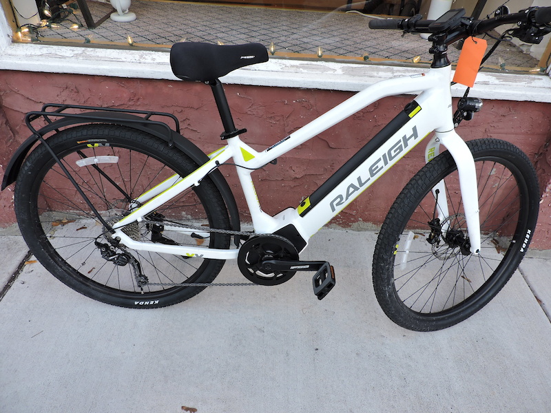 raleigh redux ebike