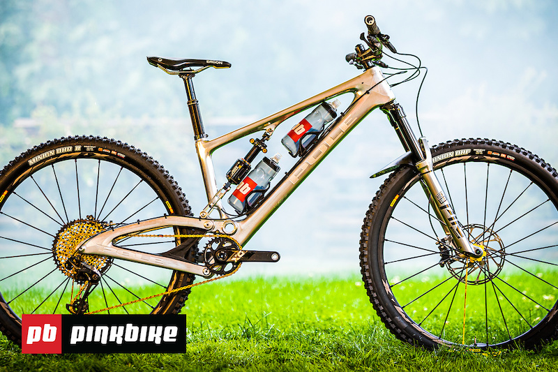 www.pinkbike.com