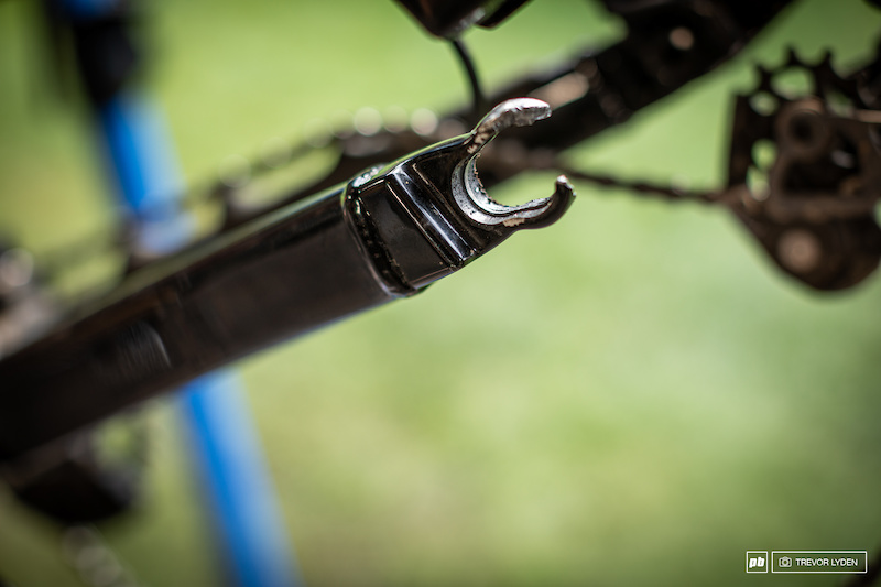 Don't integrated headsets wear out, ruining the frame? - Bicycles Stack  Exchange