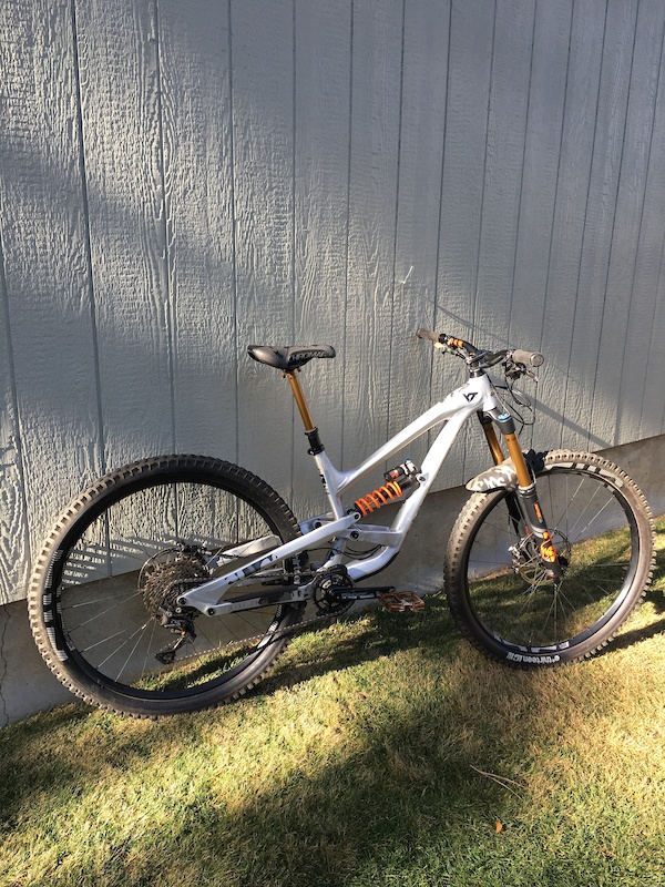 2020 YT Capra 29” LTD For Sale