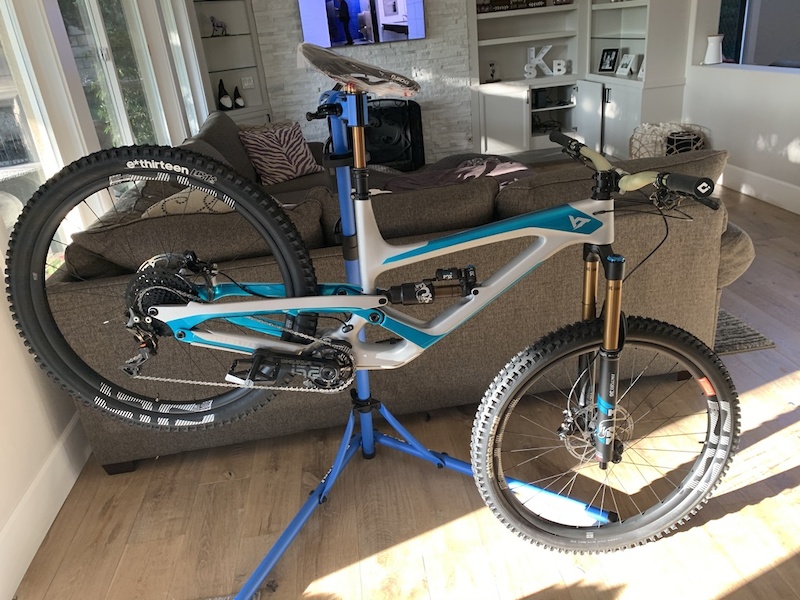 2019 YT Capra Pro Race 29er Large (2 rides) For Sale