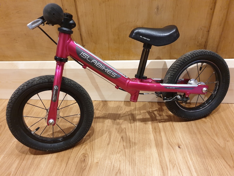 islabikes rothan balance bike