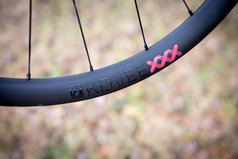 Xvxx Www Com - Review: Bontrager's 1,290g Kovee XXX Wheelset - Pinkbike