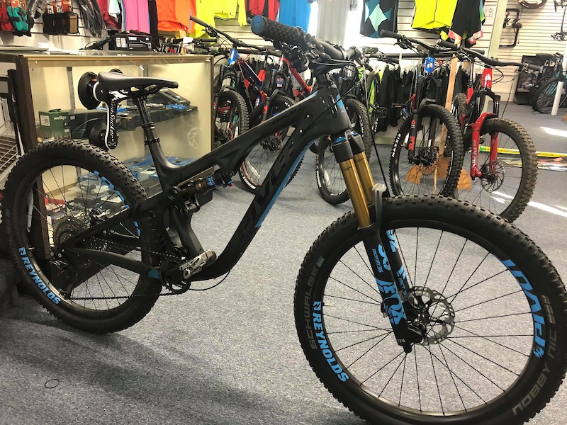 pivot mach 5.5 sale