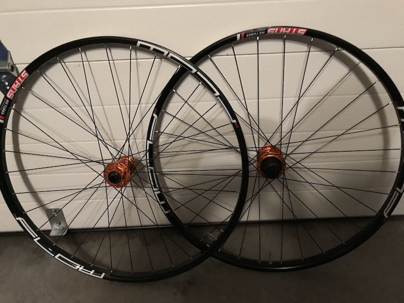 stans flow mk3 wheelset 27.5