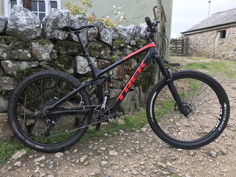 trek remedy carbon frame