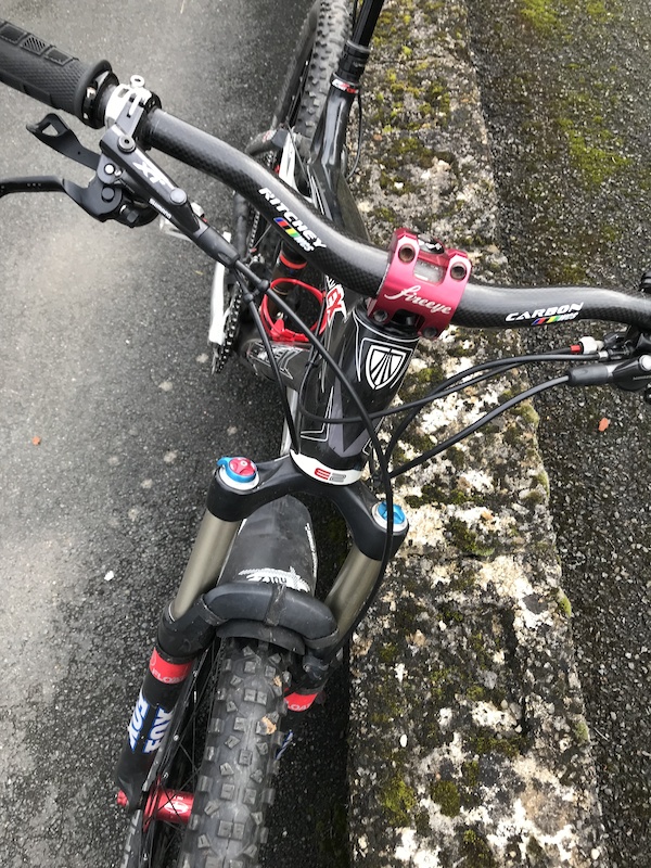 trek e2 mountain bike