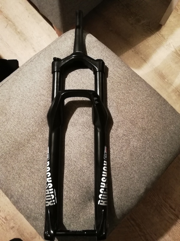 rock shox recon 140mm travel