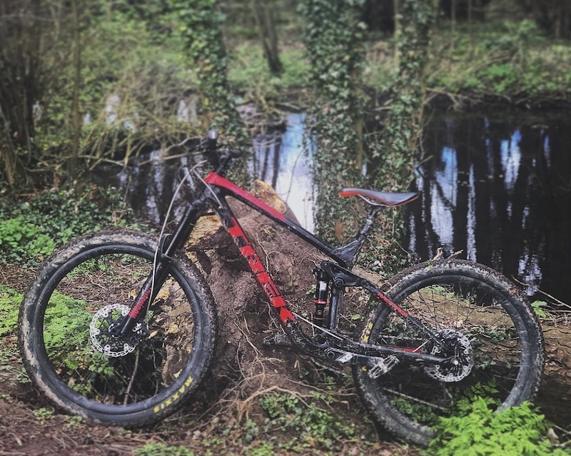2018 Trek Remedy 9.9 RSL UPGRADED-CARBON WHEELS For Sale