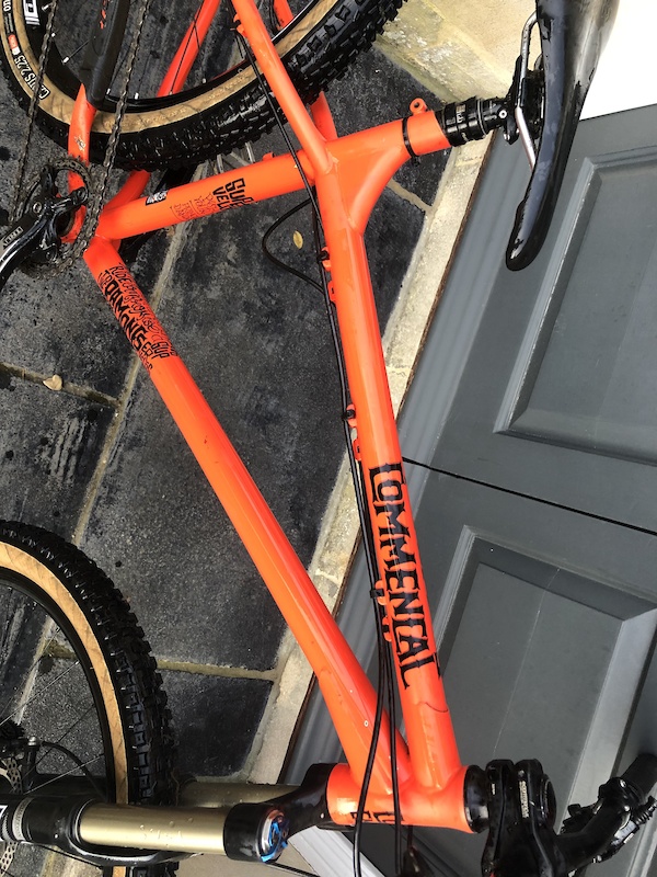 2013 Commencal Aggressive Hardtail. 2.4k new .Fox Forks. For Sale