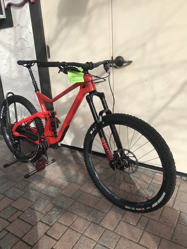 devinci troy carbon 2019