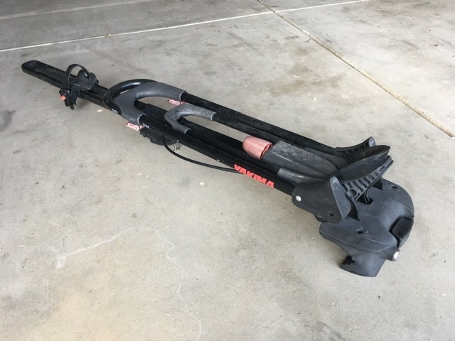 Yakima frontloader roof rack For Sale