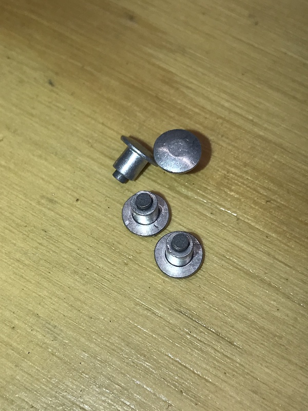 Tire Studs Packs of 250 For Sale