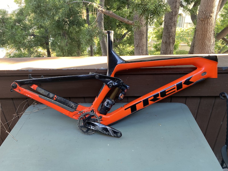 2018 Trek Slash, XL (sold with 2 shocks) For Sale