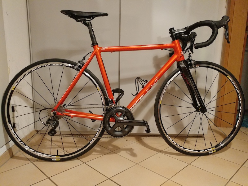 2016 Kinesis Racelight Aithein Road bike 54cm For Sale