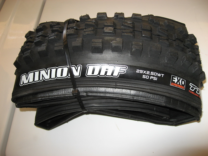 maxxis minion dhf 27.5 2.6 exo 