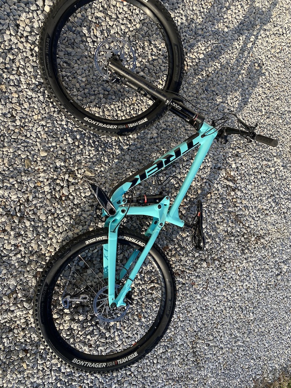 trek remedy 8 2019 miami green