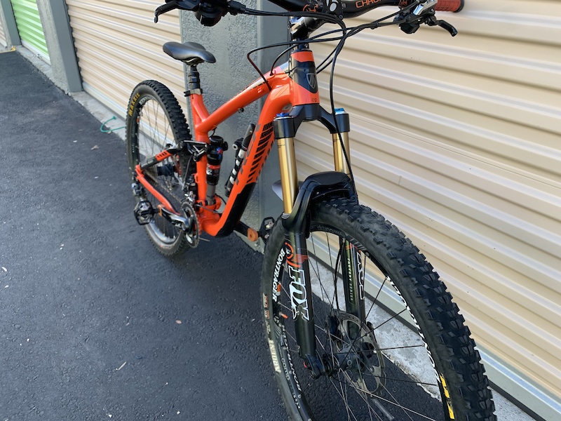 fuji touring bike 2019