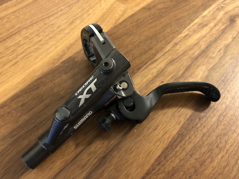 xt m8000 brake lever