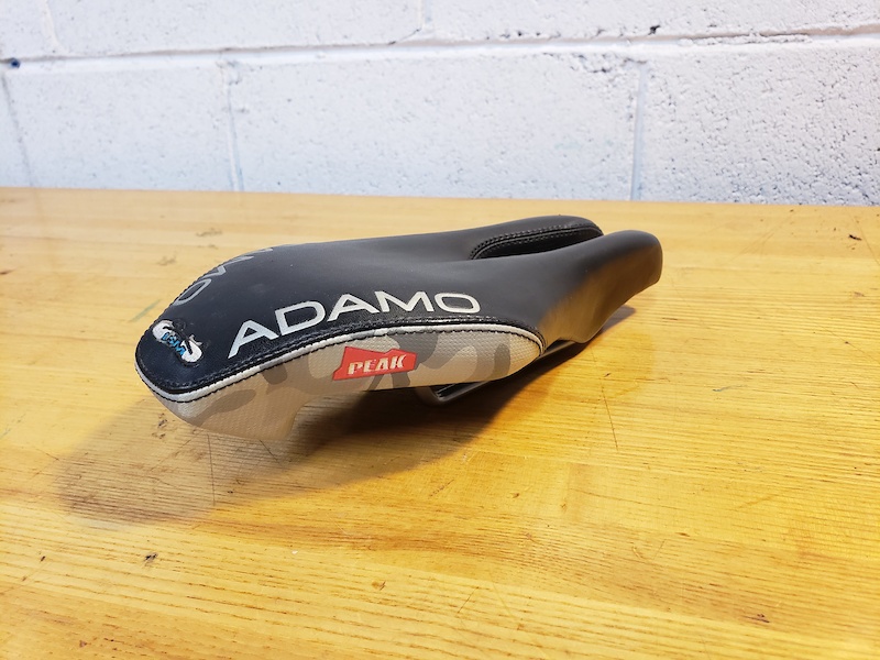 adamo peak saddle