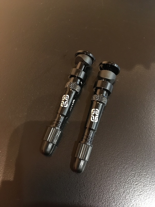 e13 tubeless valves