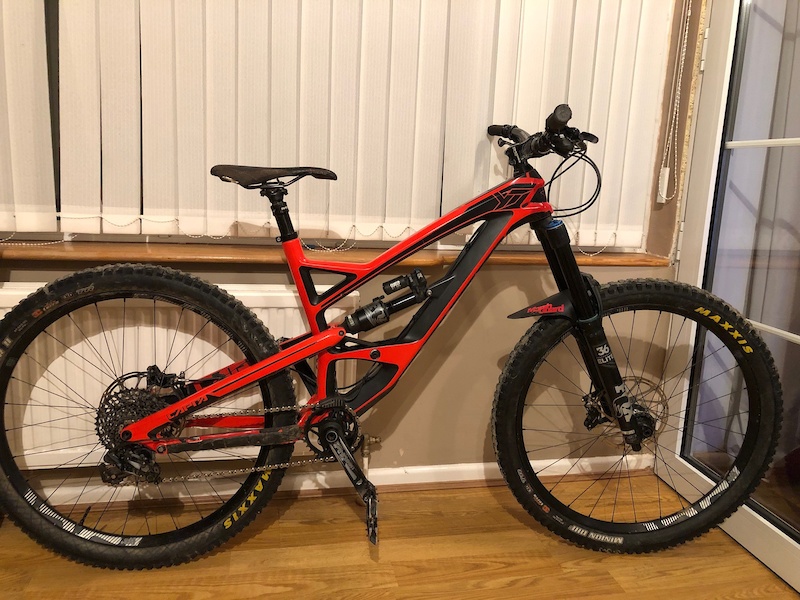 2017 yt capra cf pro