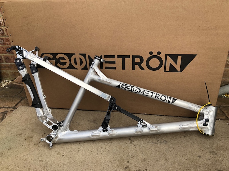 geometron g1 price